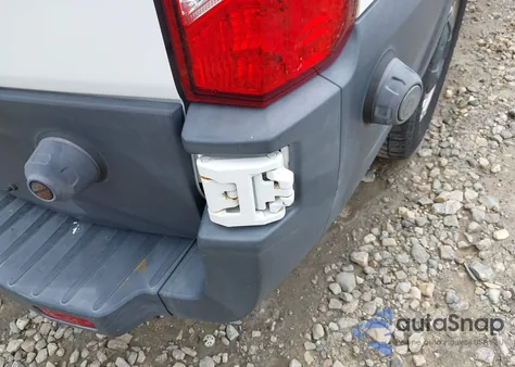 2016 Ford Transit-250 из США, поврежденный, VIN 1FTYR2ZM9GKB01756